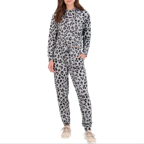 Catherine Malandrino Women's 2 Piece Printed Hoody and Pants Loungewear Set - Picture 3 of 3